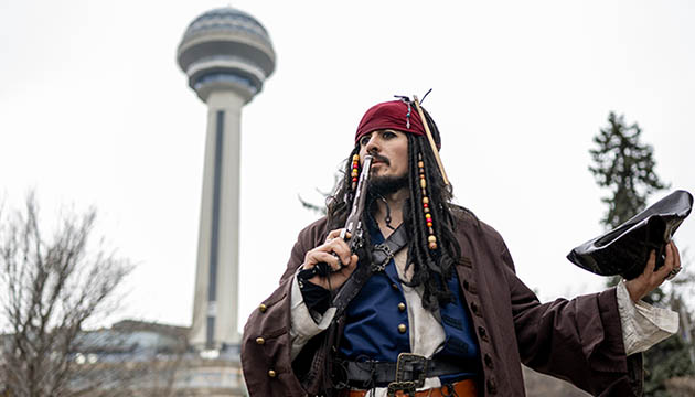 Yerli  Jack Sparrow  Ankara da