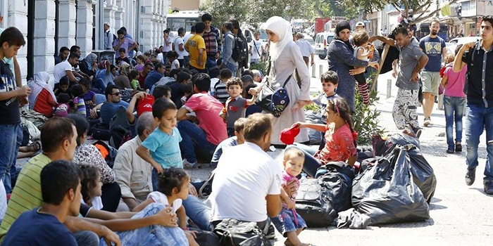 Yunanistan göçmen iadelerini durdurdu